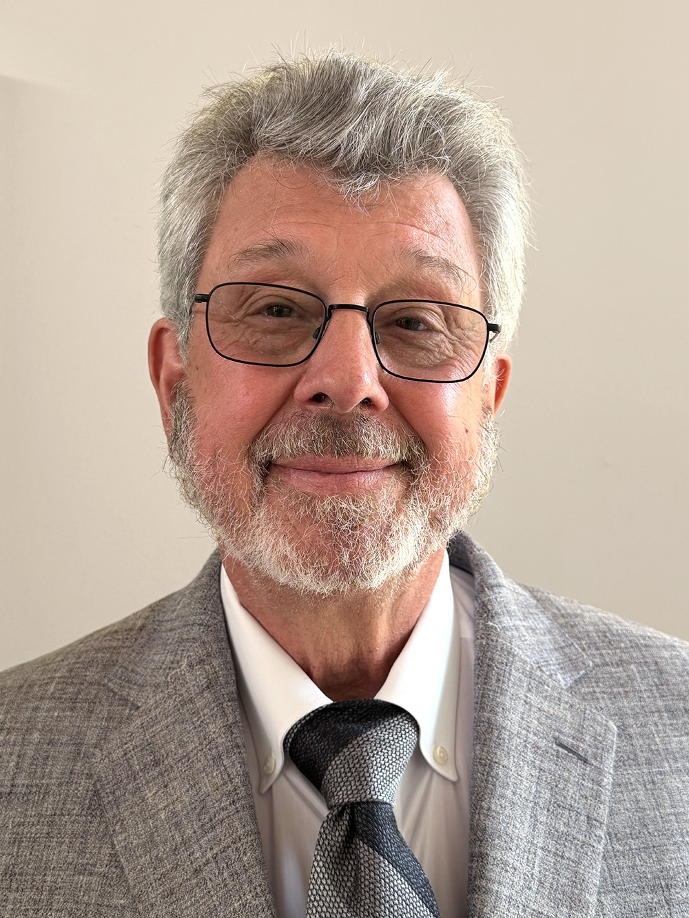Dr.Kenneth.Lossing-neutral